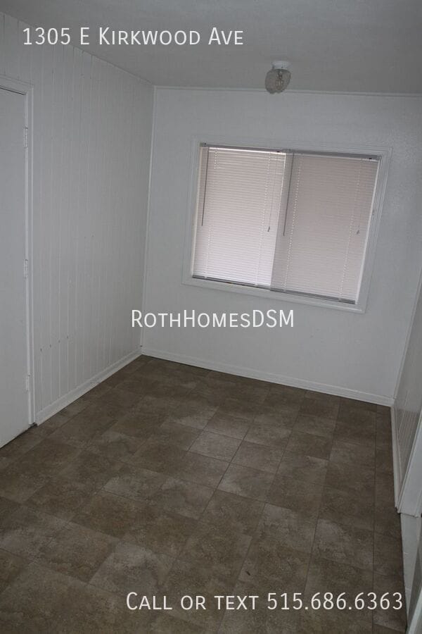 Building Photo - 1305 E Kirkwood Ave