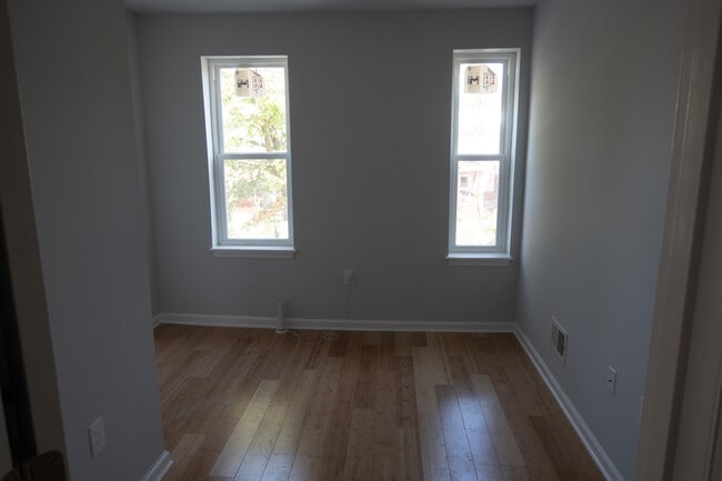 Building Photo - 2857 W Garrison Ave