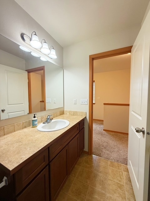 Building Photo - 317 NE Miramar Cir