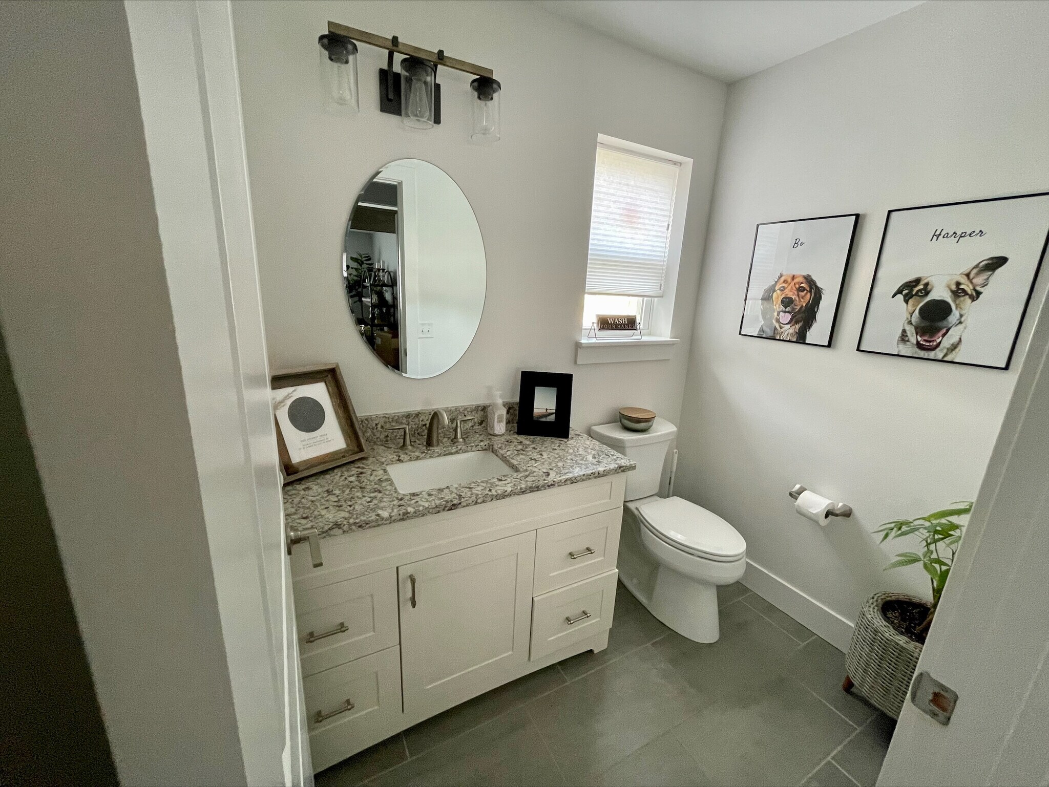 Powder Room - 2699 Hazelnut Trl