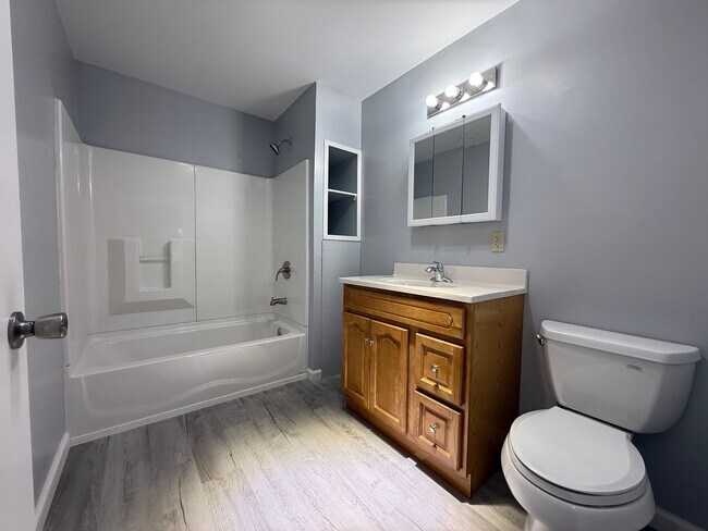 Building Photo - 3 Bedroom 2 Bathroom Home located in Greene County, TN