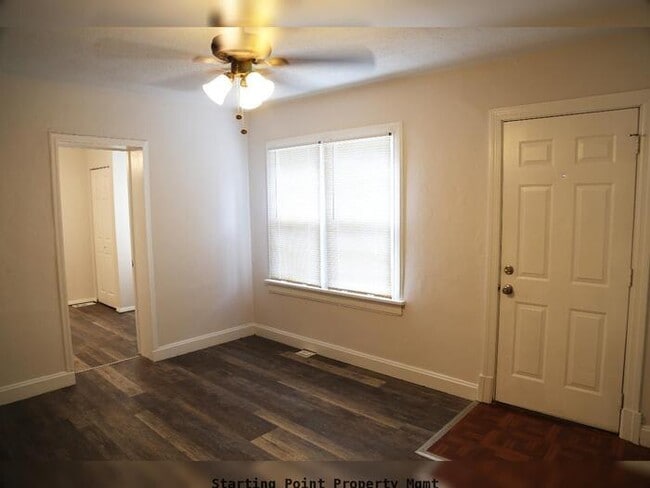 Building Photo - 3742 High Dr.