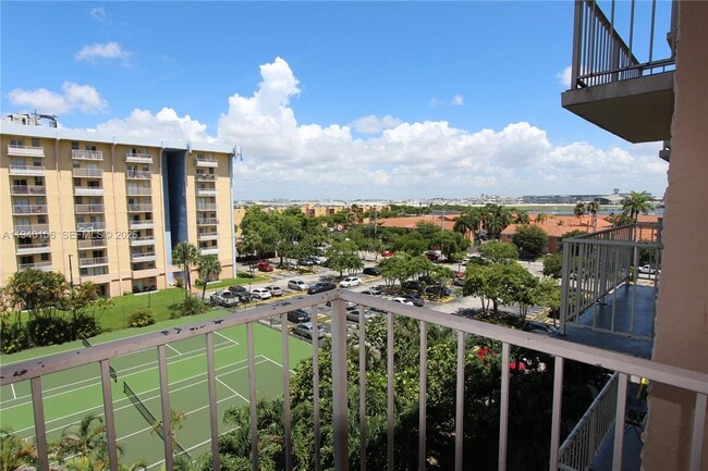 Building Photo - 4550 NW 9th St