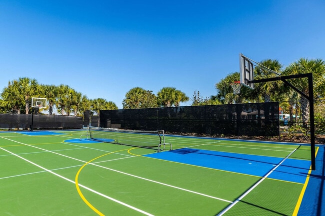 Building Photo - 2530 Maneshaw Ln