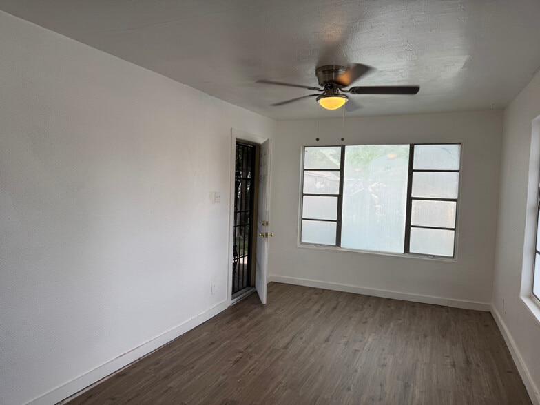 Building Photo - 602 S San Ignacio Ave