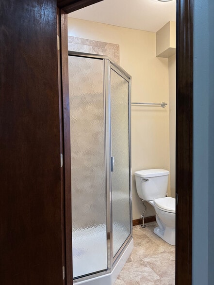 Building Photo - 5133 Kent Way