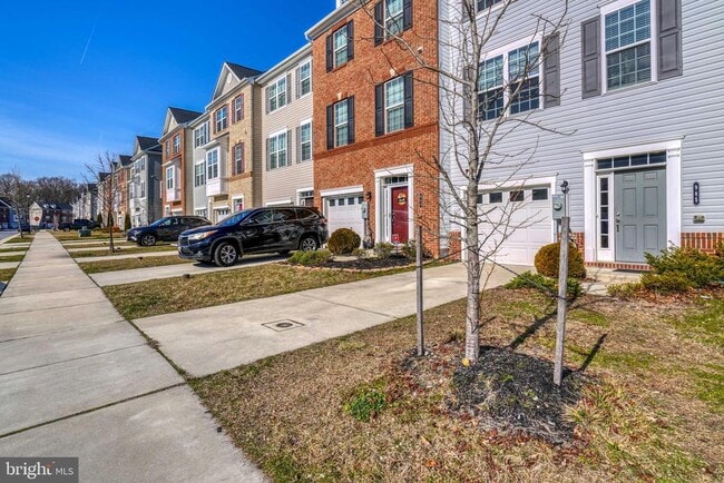 Building Photo - 985 Morgan Run Rd