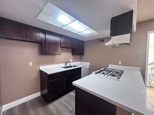 Building Photo - 9137-9139 Tuolumne Drive