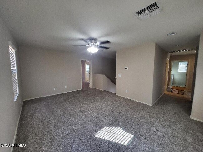 Building Photo - 7255 N 89th Dr