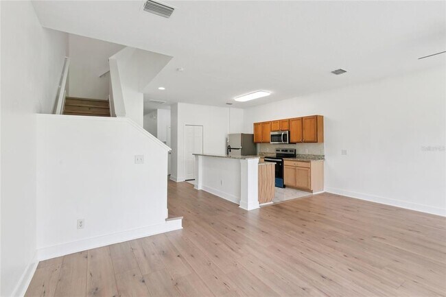 Building Photo - 9225 Stone River Pl