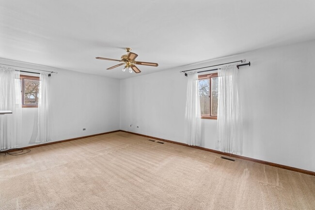 Building Photo - 2 Wild Cherry Ln