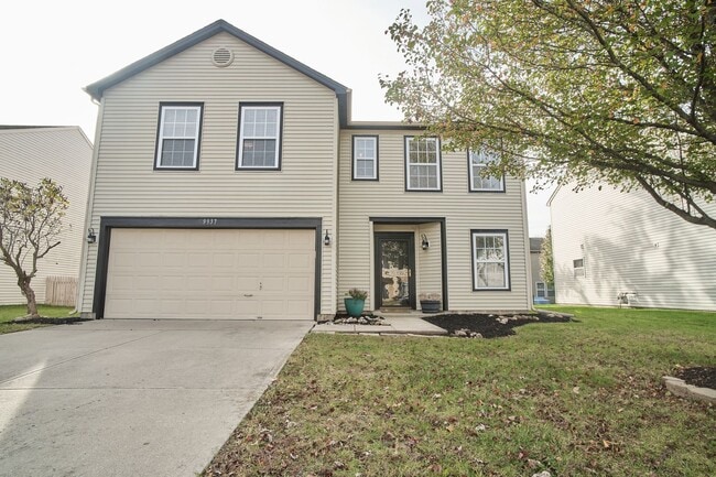 Primary Photo - 3 BD/2.5 BA in Fishers!