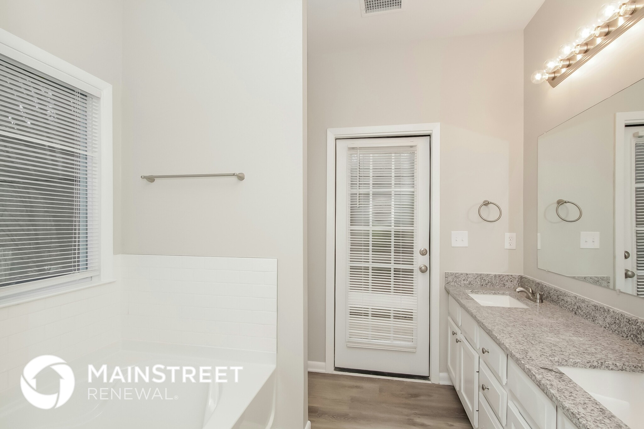 Building Photo - 7204 Bevington Oaks Ct