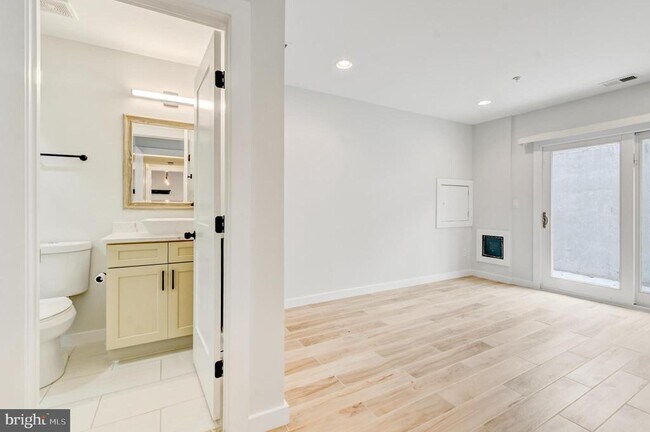 Building Photo - 5012 2nd St NW