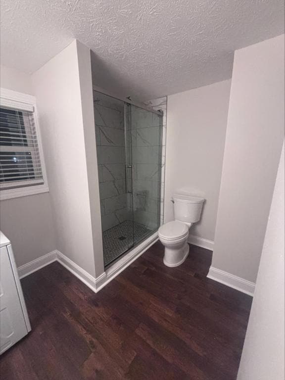 Building Photo - 106 1/2 E College Ave