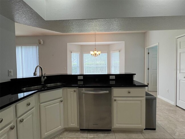 Building Photo - 1831 Abbots Hill Dr