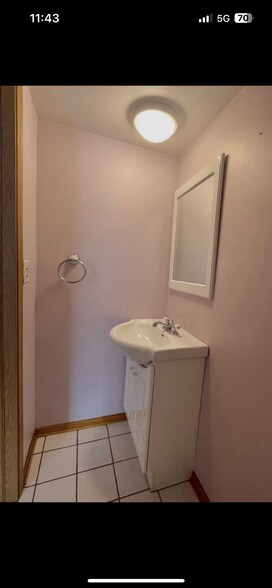 Building Photo - 1766 Hassell Rd