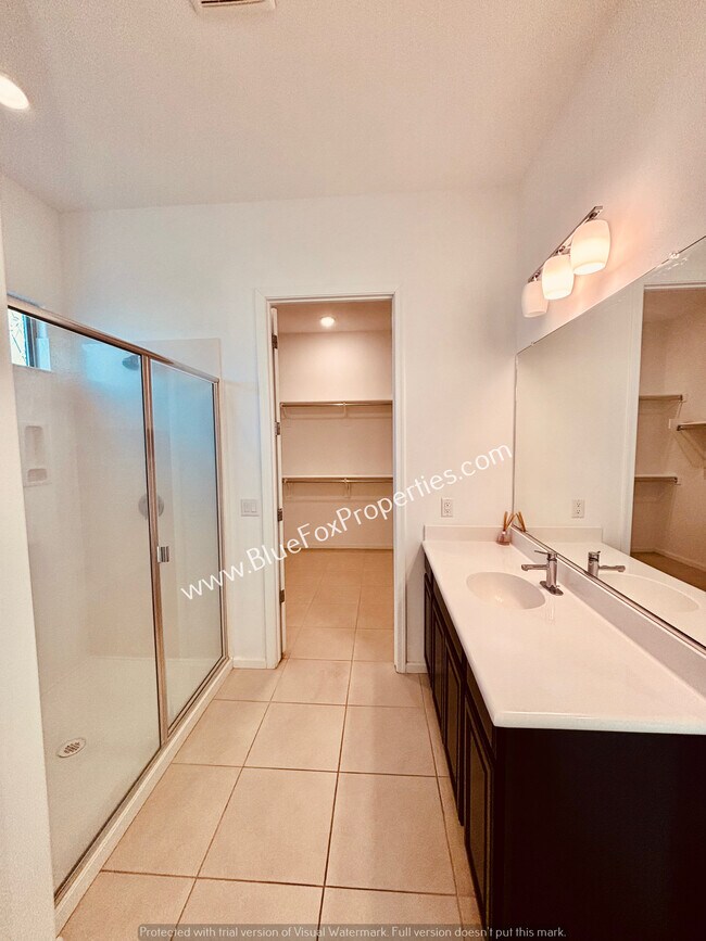 Building Photo - 198 E Woolystar Ct