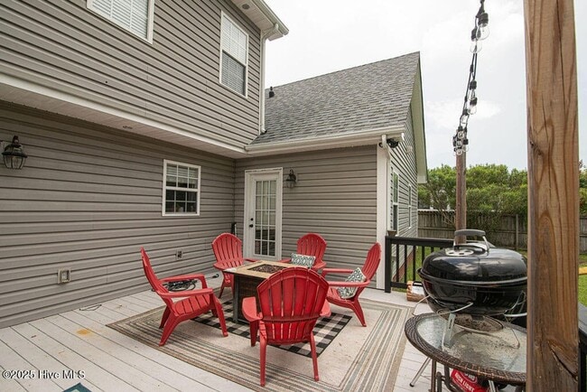 Building Photo - Welcome to Woodlands!