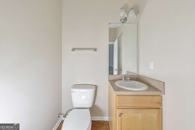 Building Photo - 1086 South Gordon Rd SW