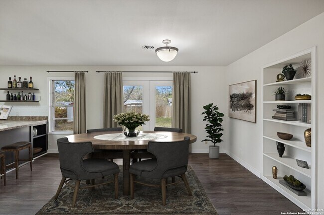 Building Photo - 4627 Allegheny Dr