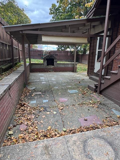 Building Photo - 206 Mill St