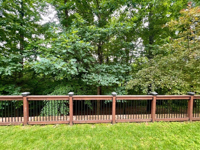 Building Photo - 5920 Nicolet Ct