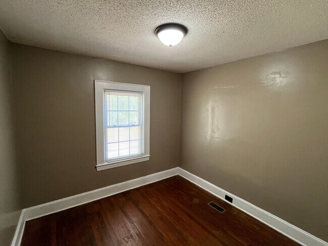Building Photo - 2535 Marble St
