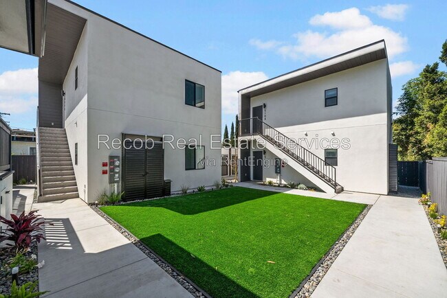 Building Photo - 5116 69th St
