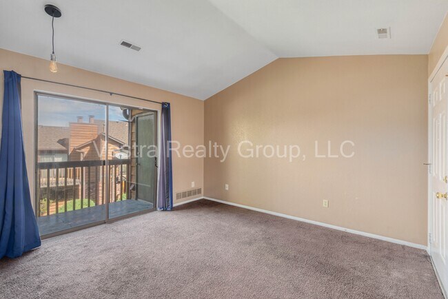 Building Photo - 2265 S Buckley Rd