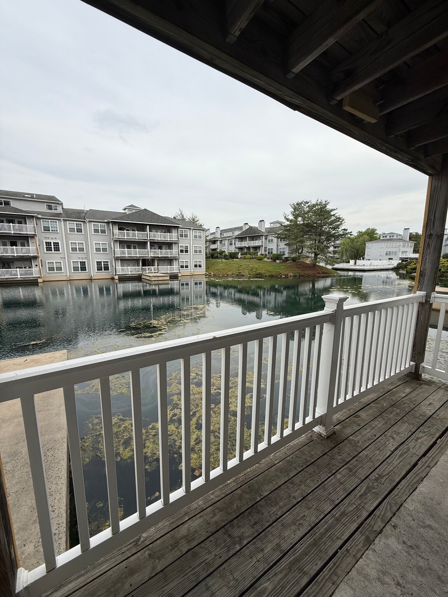 Building Photo - 1301 Waters Edge Dr