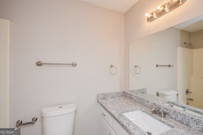 Building Photo - 10106 Stone St NW