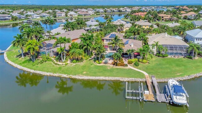 Building Photo - 5405 Merritt Island Dr