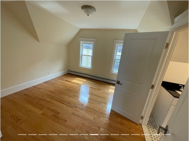 Building Photo - 11 Crocker St