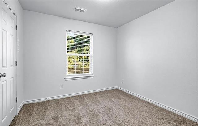 Building Photo - 406 E Elm St