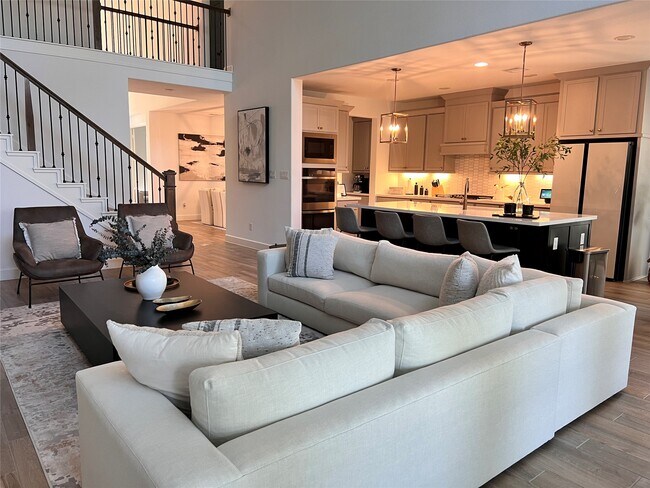 Building Photo - 176 Sweeping Valley Dr