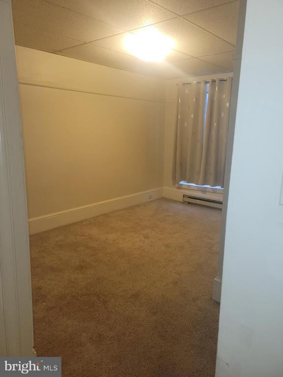 Building Photo - 5 S Main St