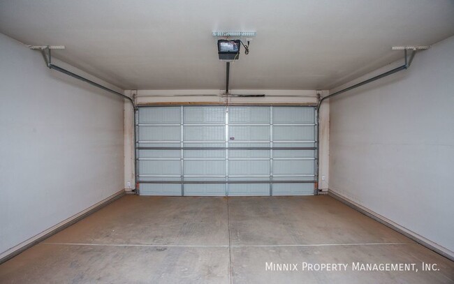 Building Photo - 1138 N 7th St