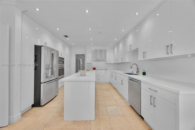 Building Photo - 6200 Granada Blvd