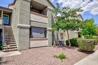 Building Photo - 555 E Silverado Ranch Blvd