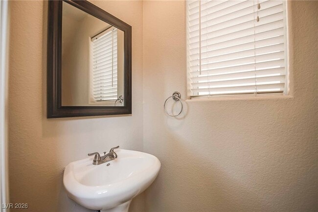 Building Photo - 9041 Secret Valley St