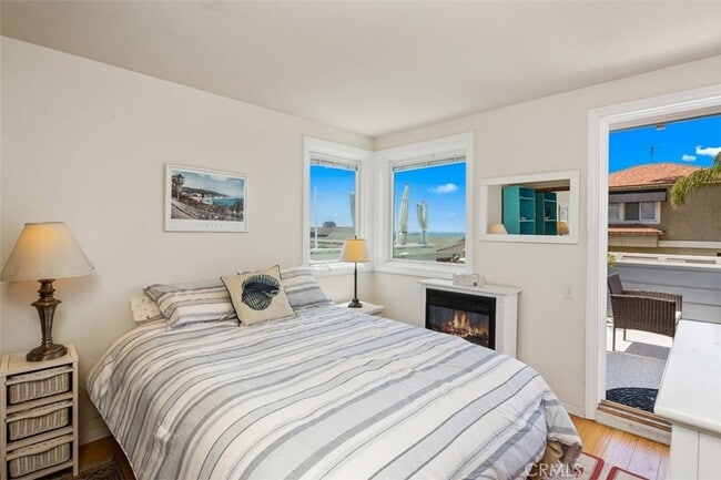 Building Photo - 181 Sunset Terrace