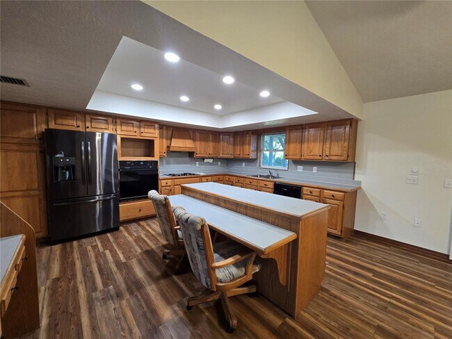 Building Photo - 2991 Biron Rd