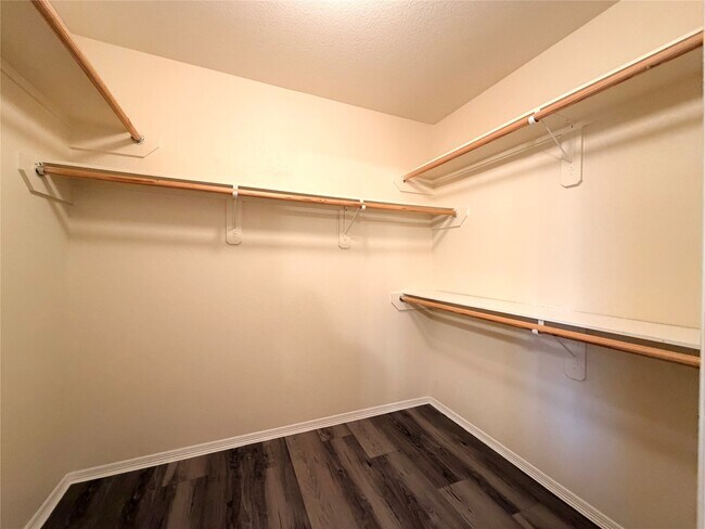 Building Photo - 19418 Cypress Rose Ct