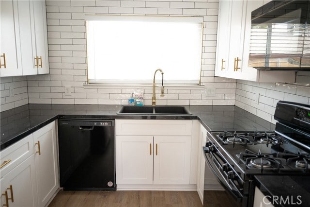 Building Photo - 6083 Chia Ave