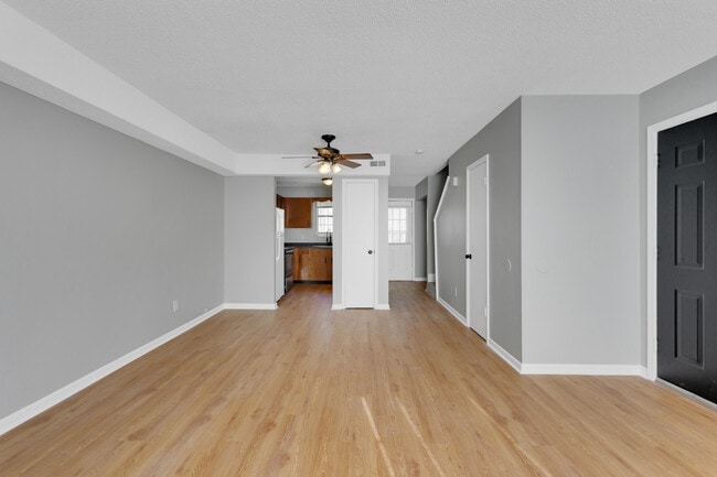 Dining w/ Coat Closet - 101 Montague Dr