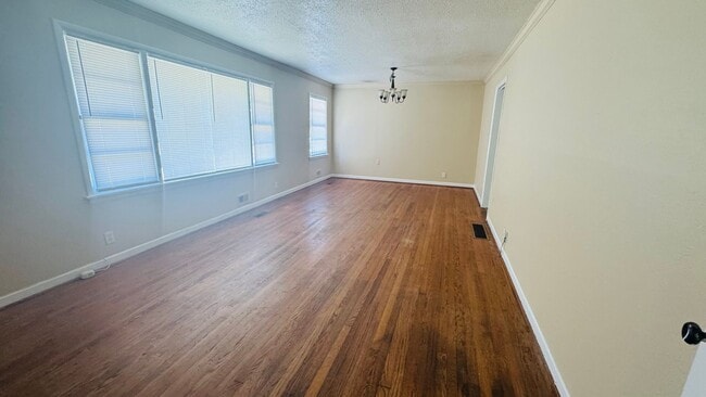 Building Photo - New For Rent in Center Point!