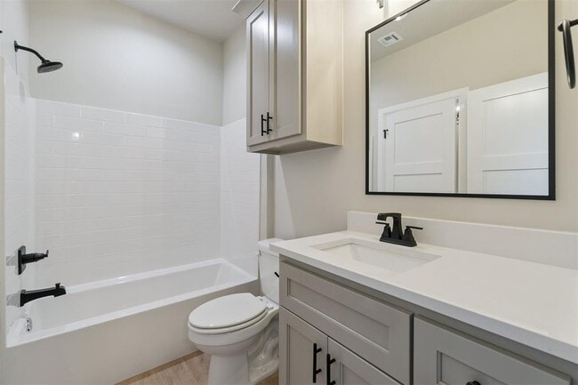 Building Photo - 4212 Abbey Pk Dr