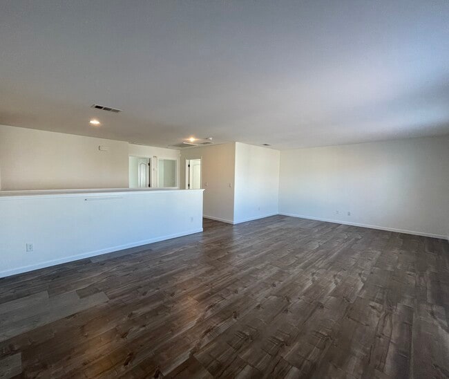 Building Photo - 9748 Collie Way