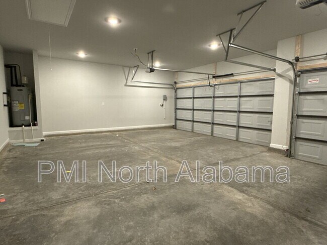 Building Photo - 102 Ranna Dr